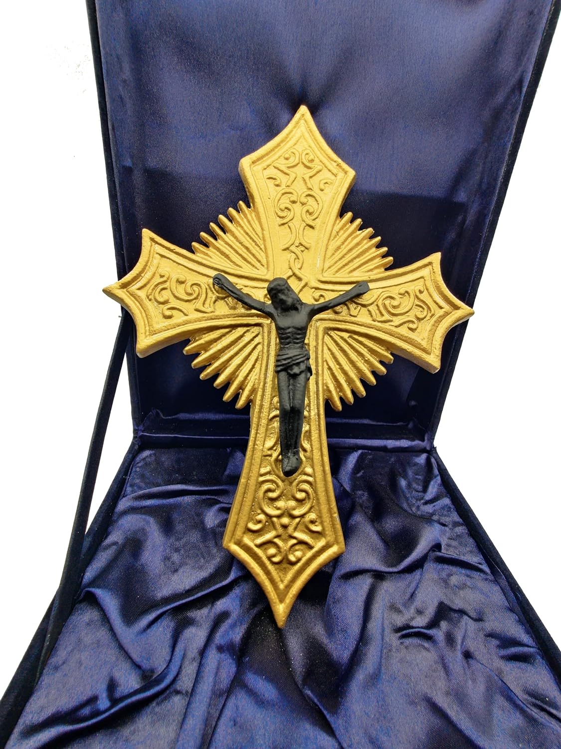 Crucifix Cross - Large Handmade Metal Wall Cross - Heavy Duty for Indoor/Outdoor Use - Ideal for Churches - Premium Velvet Box Included - Image 3
