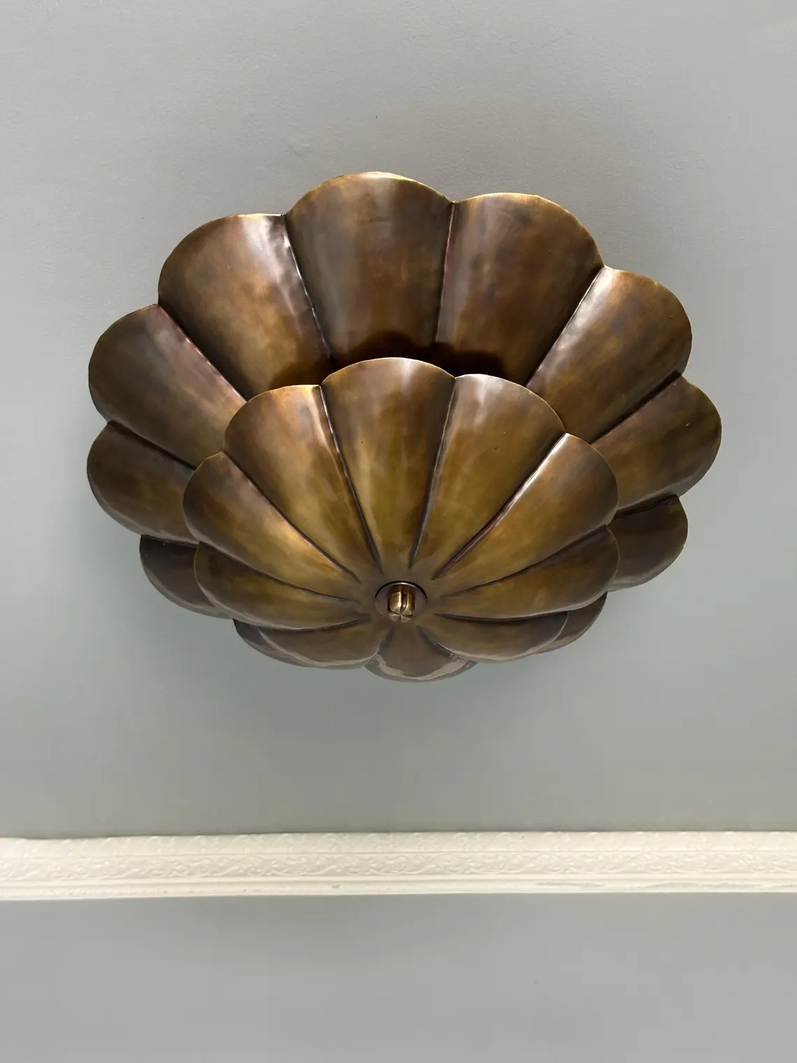 Vintage-Style Brass Ceiling Flush Mount Light – Flower Petal Design | Antique Finish Semi-Flush Fixture - Image 2